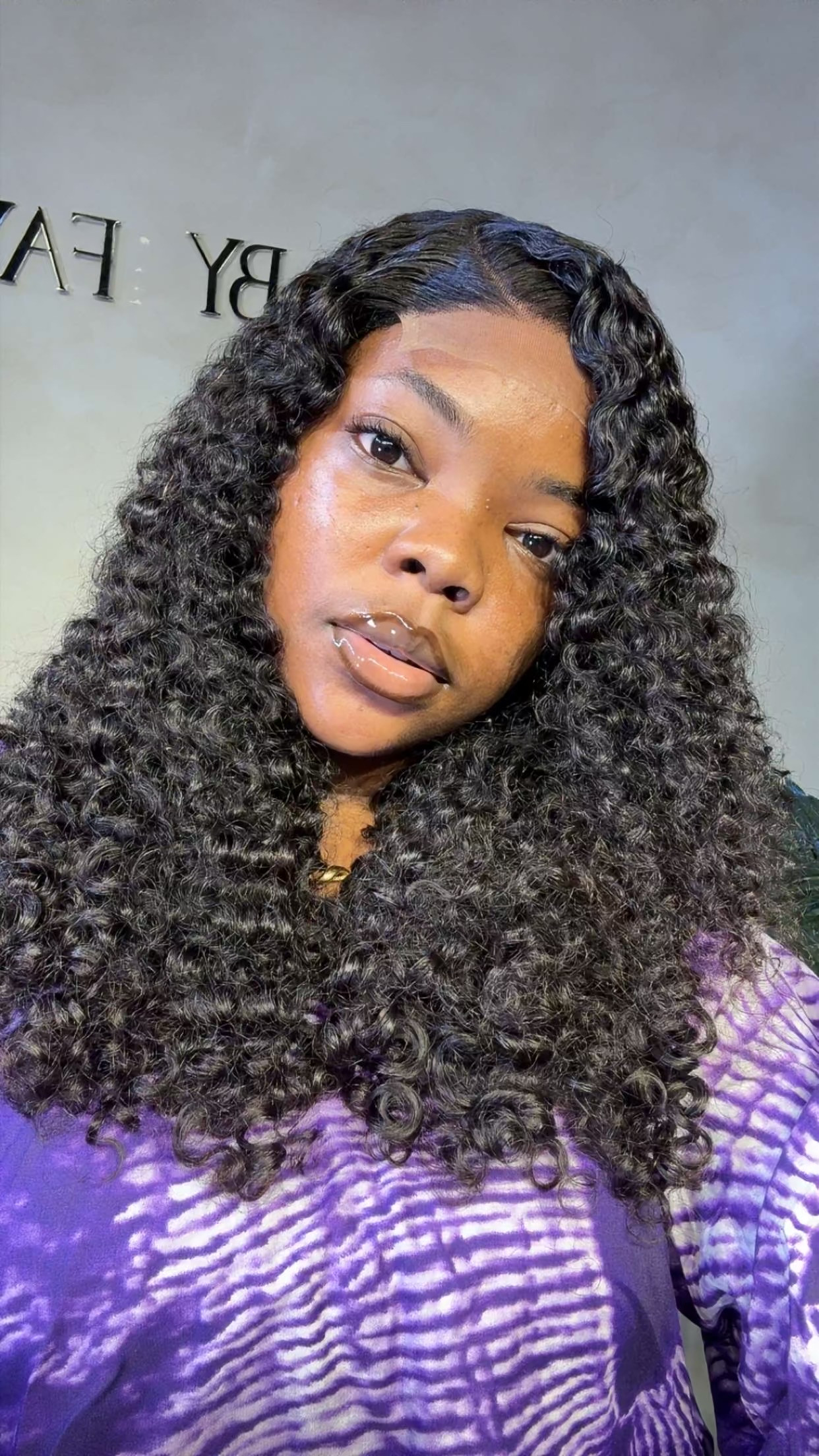 22” SDD Virgin pixy curls paired with 5x5 closure — 22 inch Curl