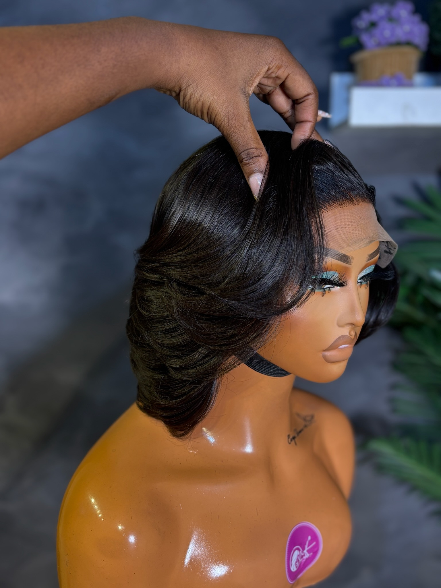 300g Single Donor Layered Bob — Paired with 5×5
